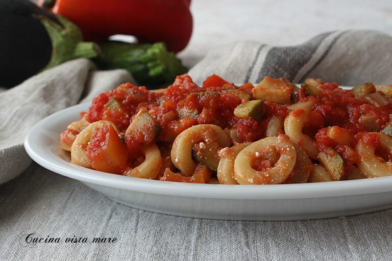 foto del piatto anellini alla pecorara, pasta tipica abruzzese