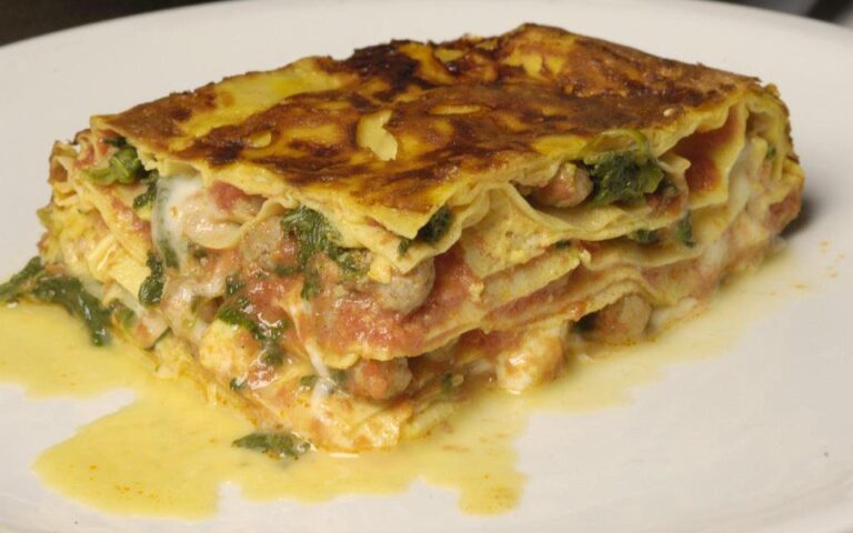 timballo alla teramana piatto tipico abruzzese per festeggiare la giornata mondiale della pasta